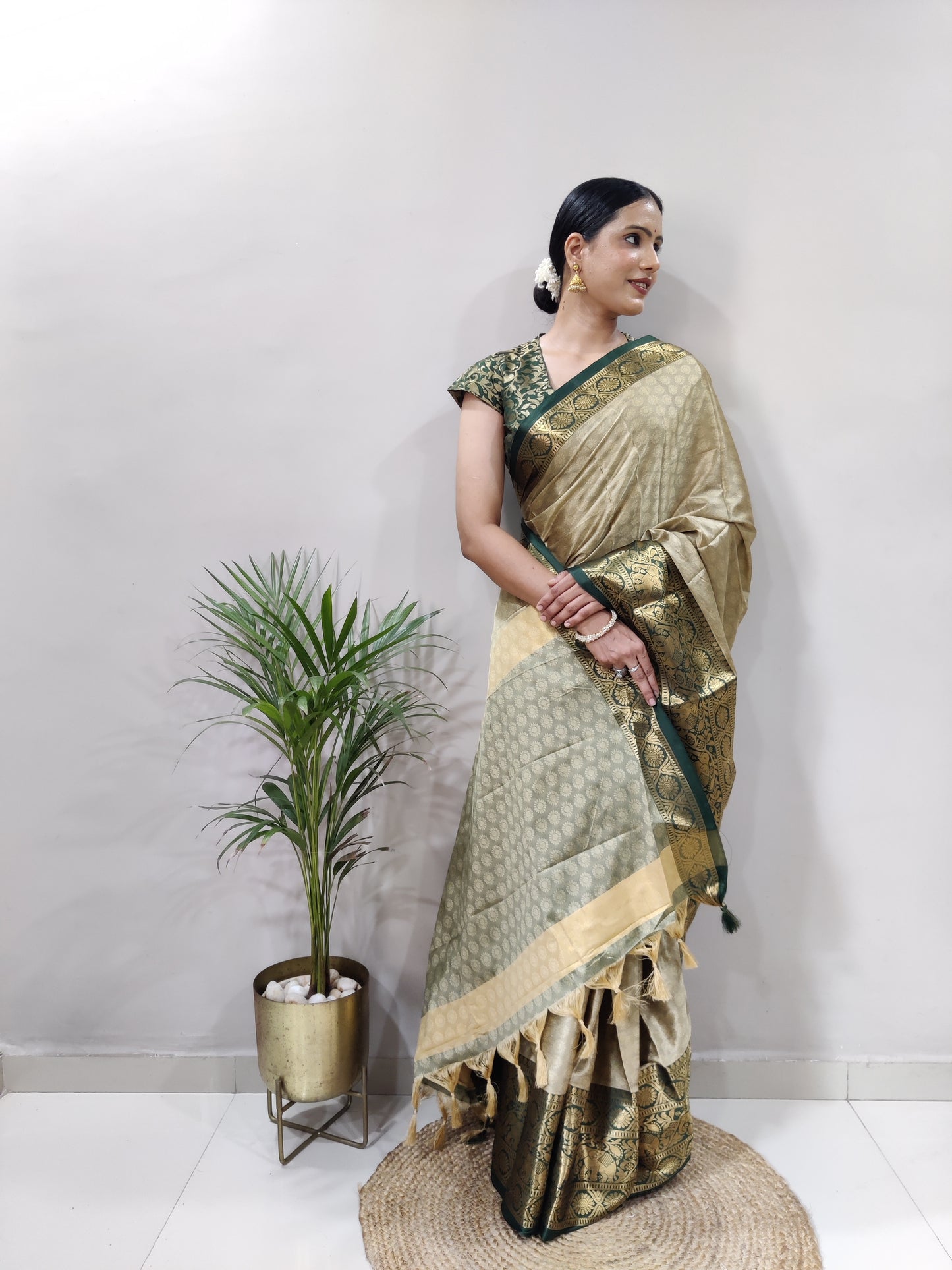 Ankita Foggy Grey Soft Silk Saree