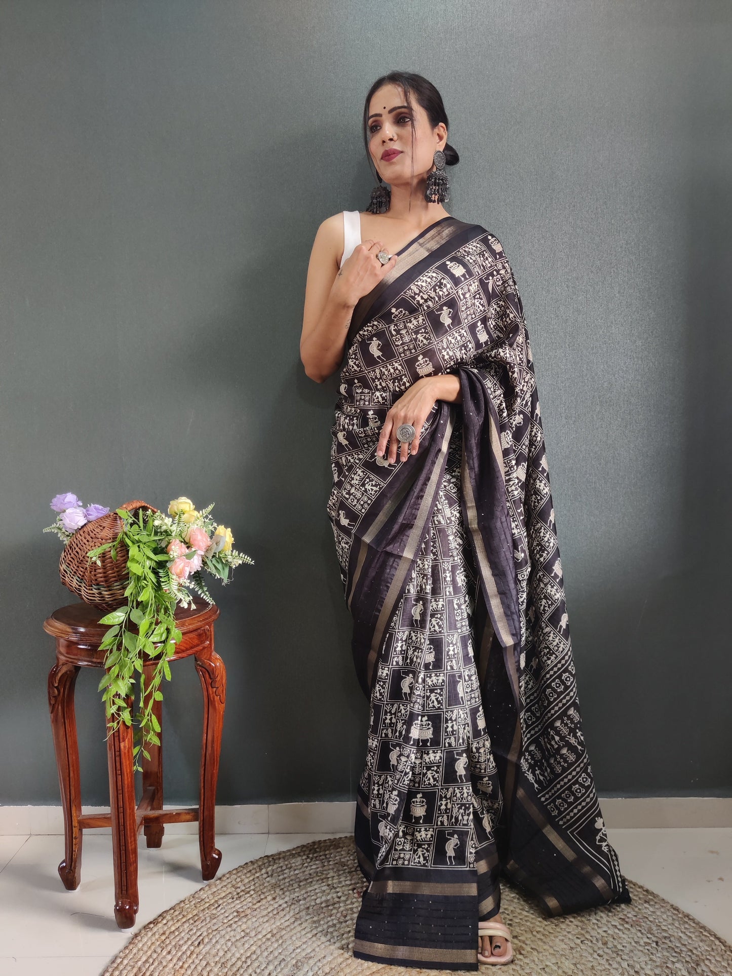 1-Min Ready To Wear Latest Shriivanta Design Saree – Black