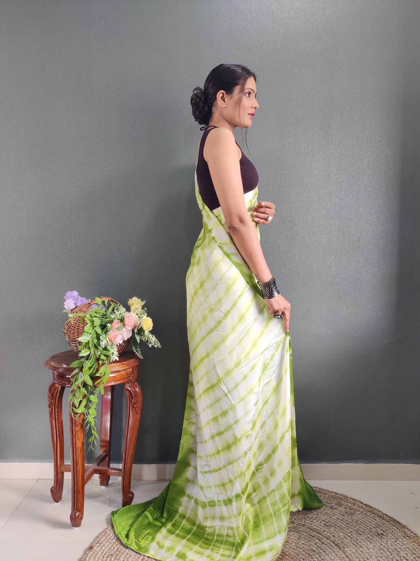 1 MIN Ready To Wear Sibori Border Parrot White Saree