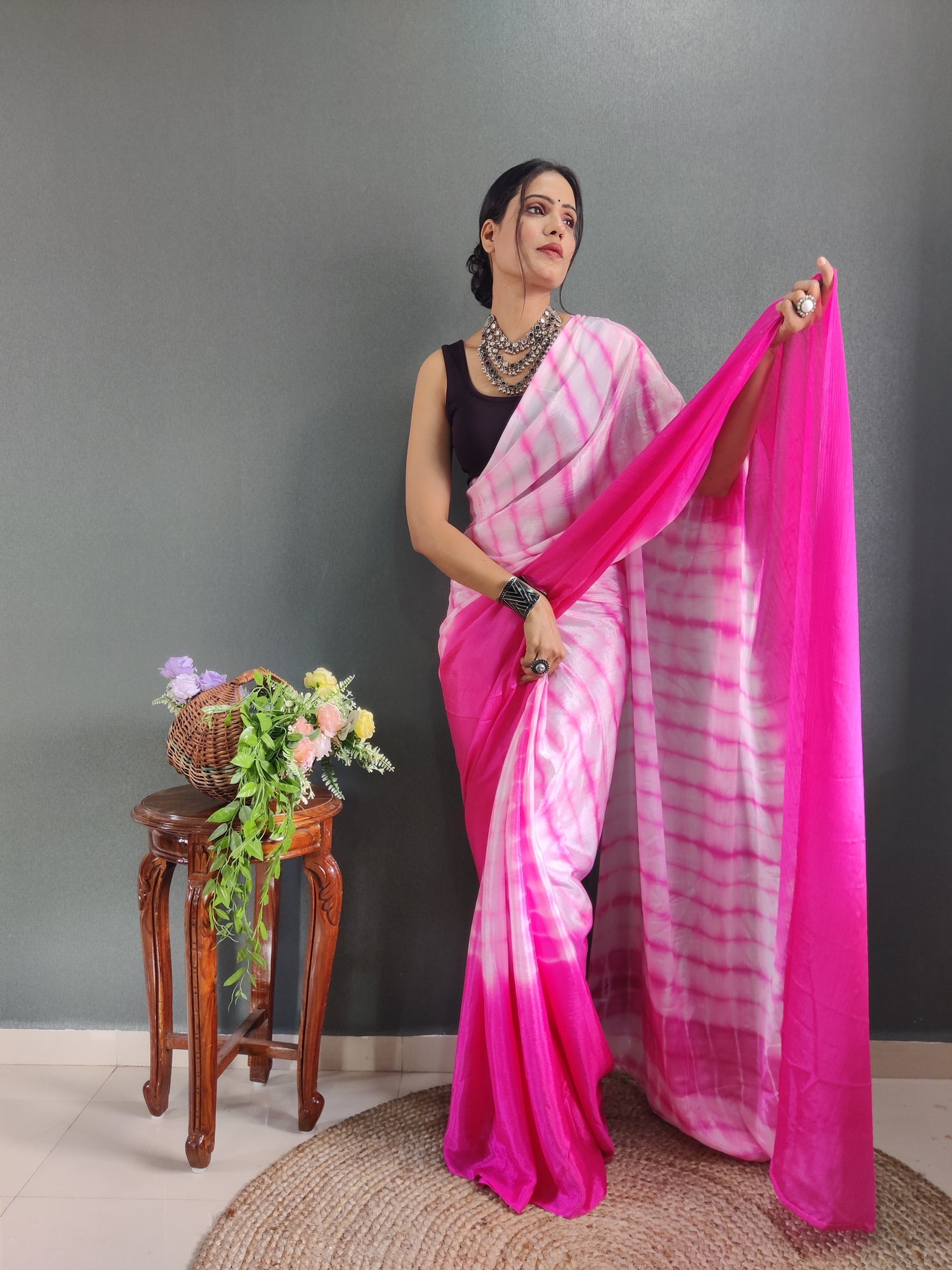 1 MIN Ready To Wear Sibori Border Pink White Saree