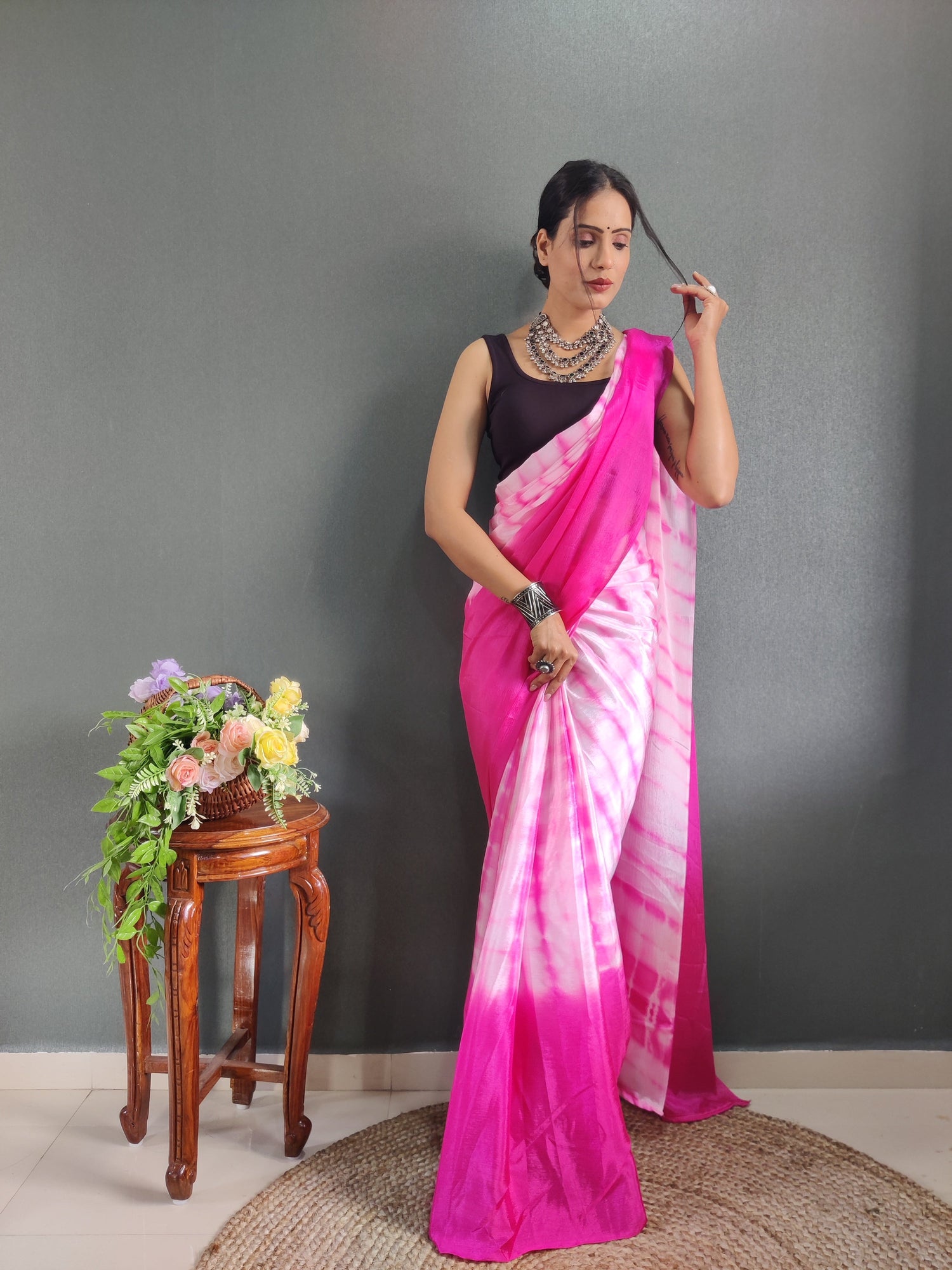 1 MIN Ready To Wear Sibori Border Pink White Saree