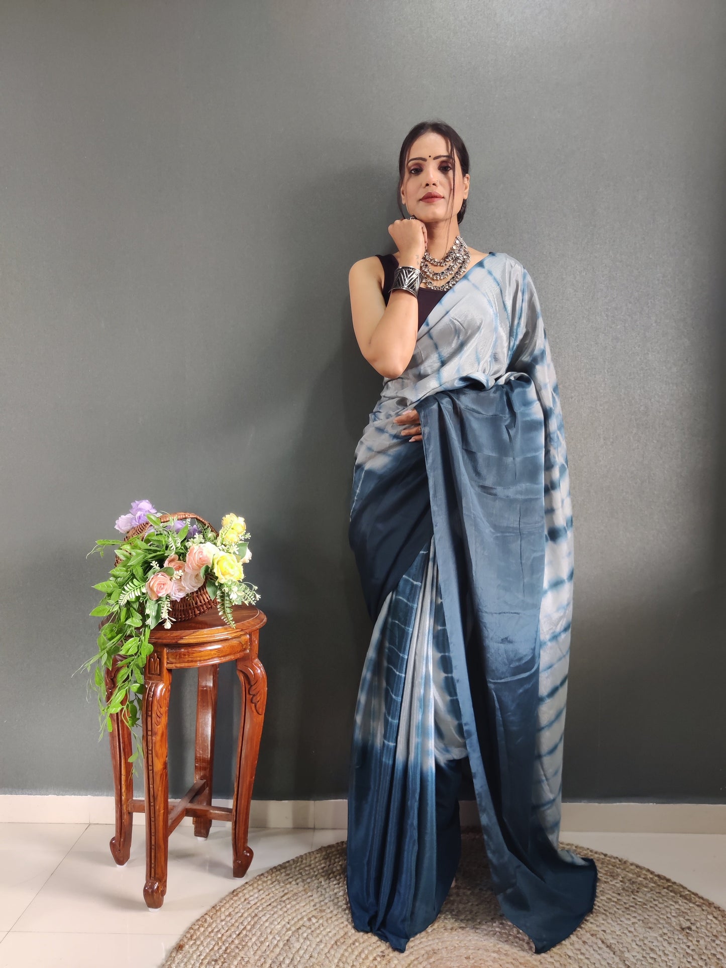 1 MIN Ready To Wear Sibori Border Dark Blue White Saree