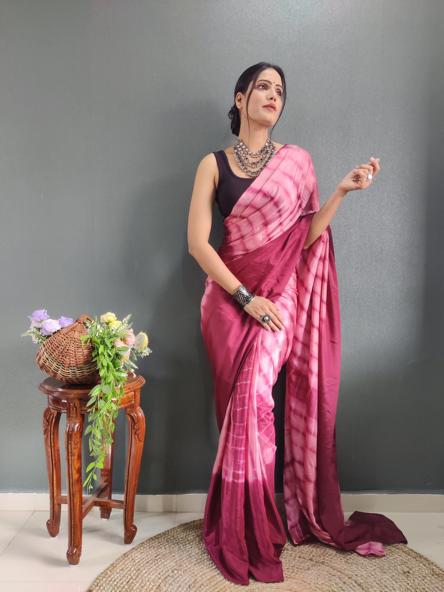 1 MIN Ready To Wear Sibori Border Maroon Shade Saree