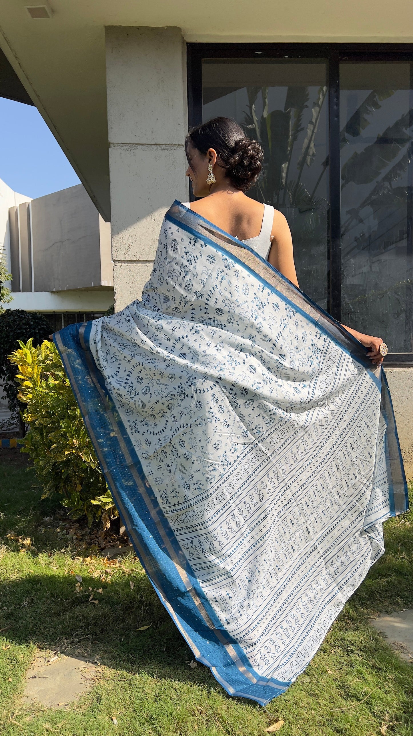 1 MIN Ready To Wear Blue White Kalamkari Saree