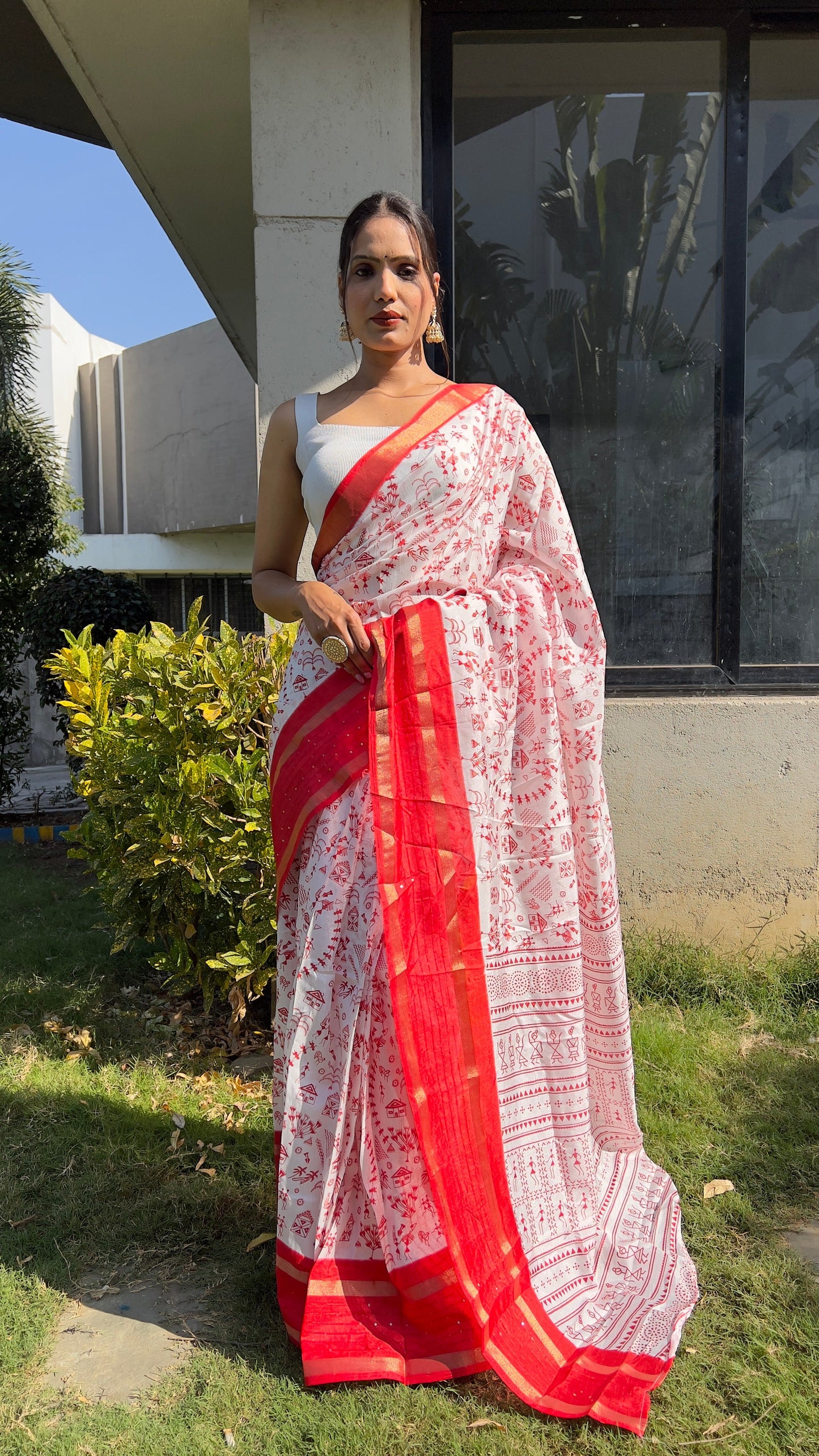 1 MIN Ready To Wear Red White Kalamkari Saree