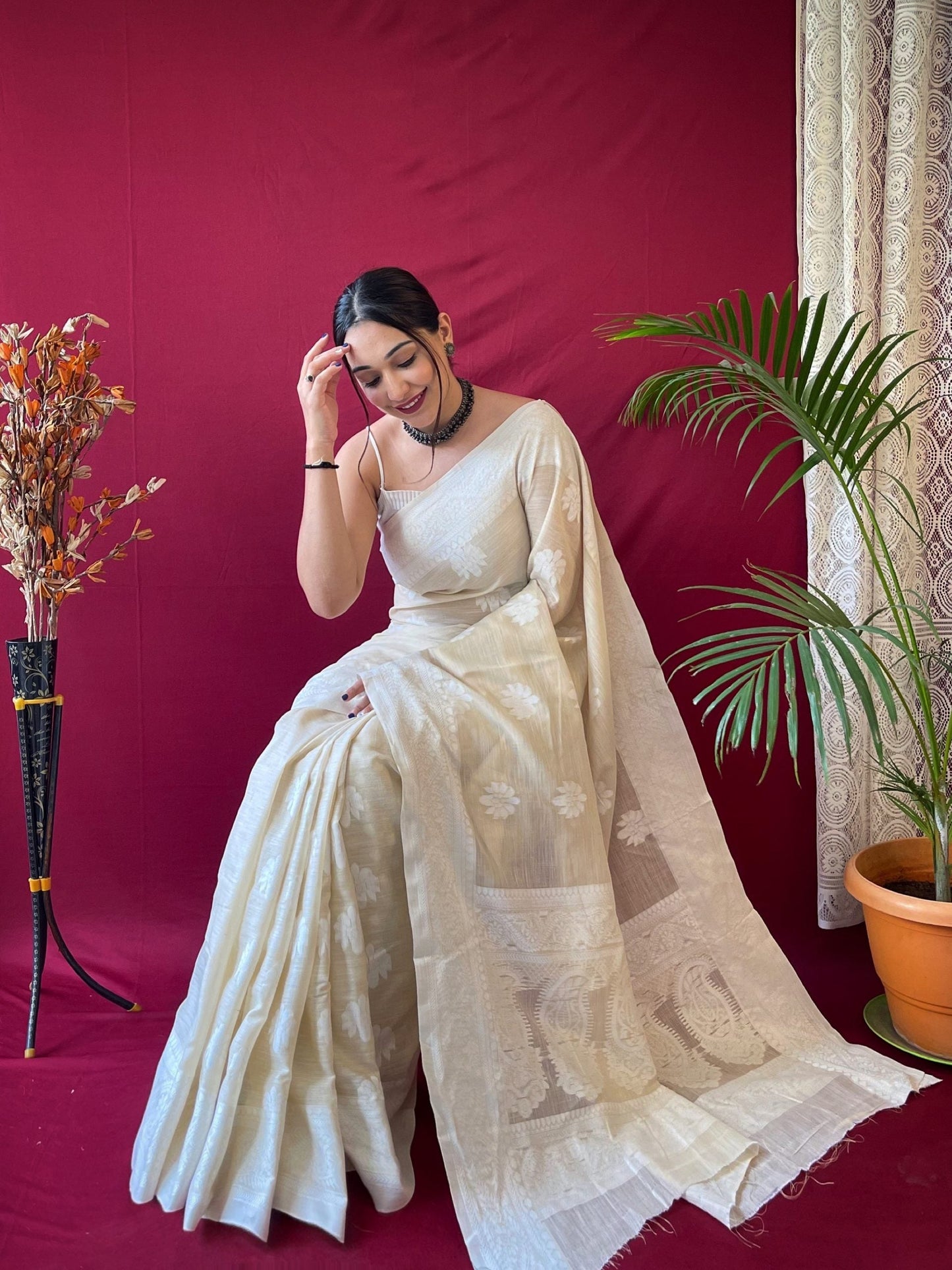 1 MIN Ready to wear saree in Ivory Lucknowi Saree- Upsana