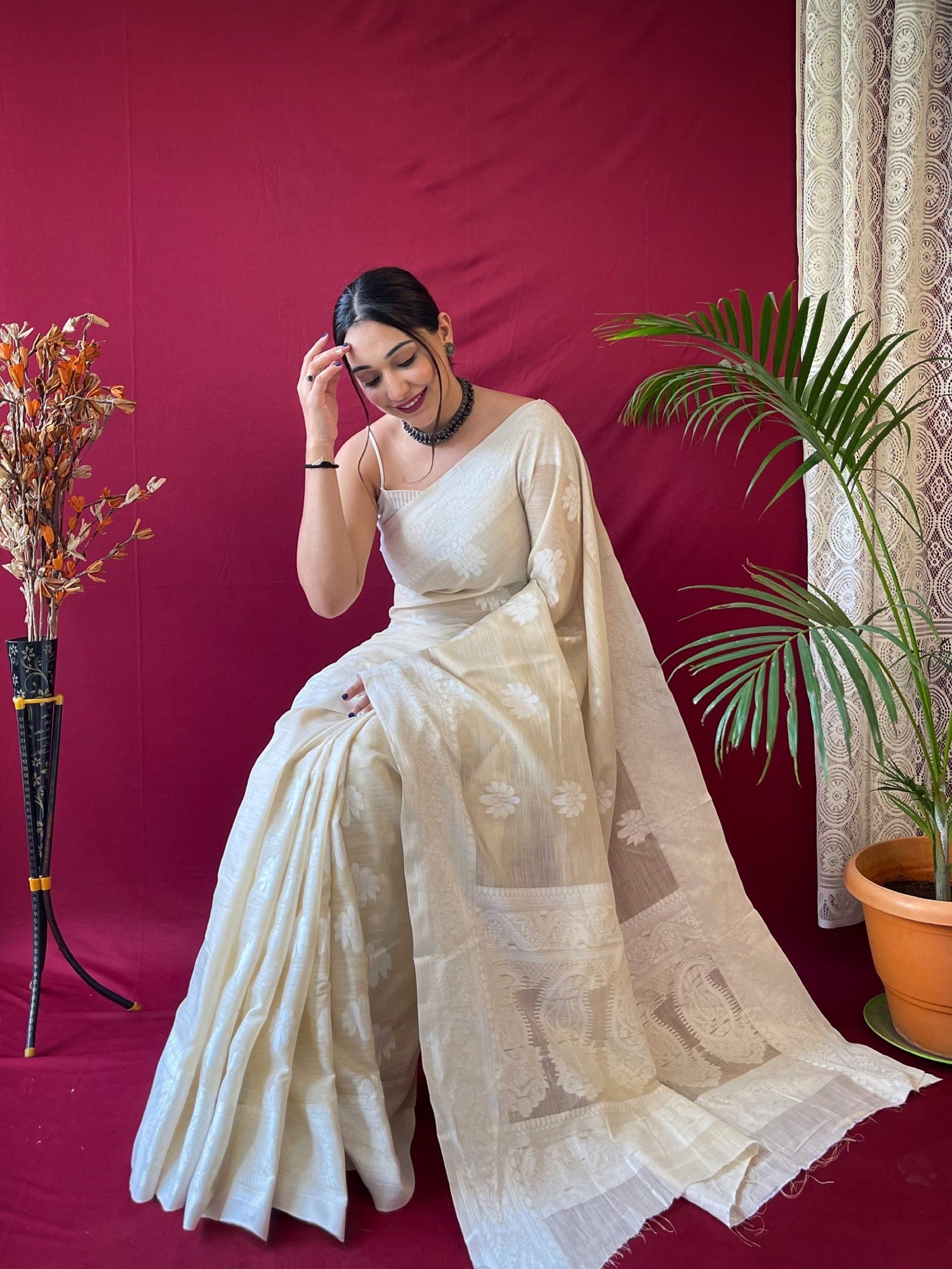 1 MIN Ready to wear saree in Ivory Lucknowi Saree- Upsana