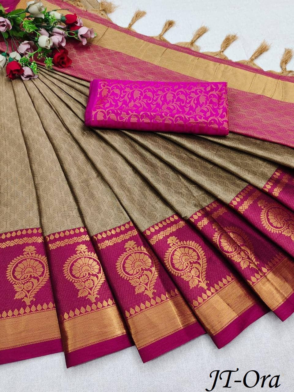 Nari ChikuPink Cotton Silk Saree