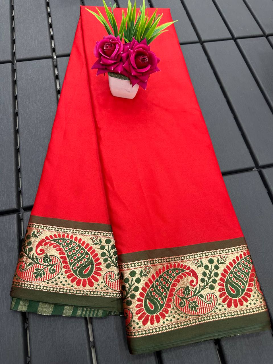 Hiya Red Cotton Silk Saree