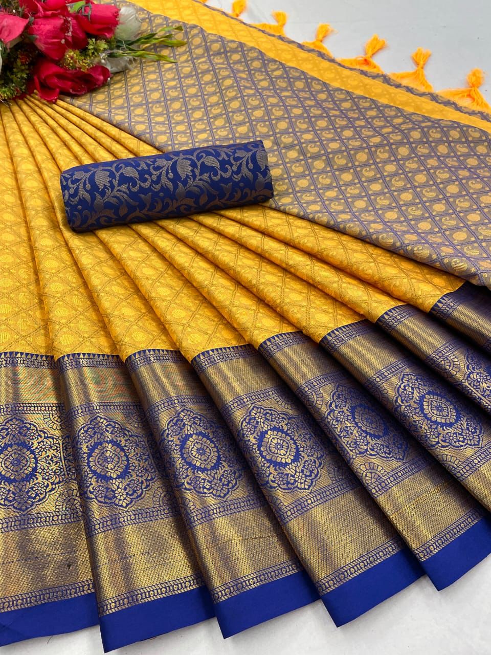 Mayra Muster Blue Cotton Silk Sarees