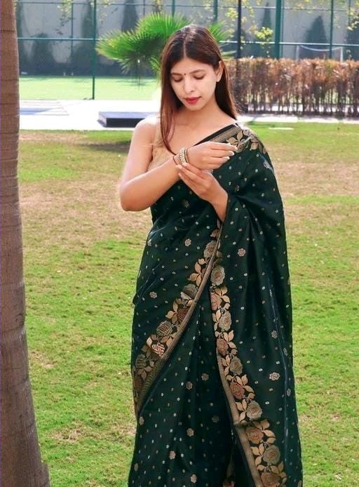 Kalpana DarkGreen Banarasi Silk Saree