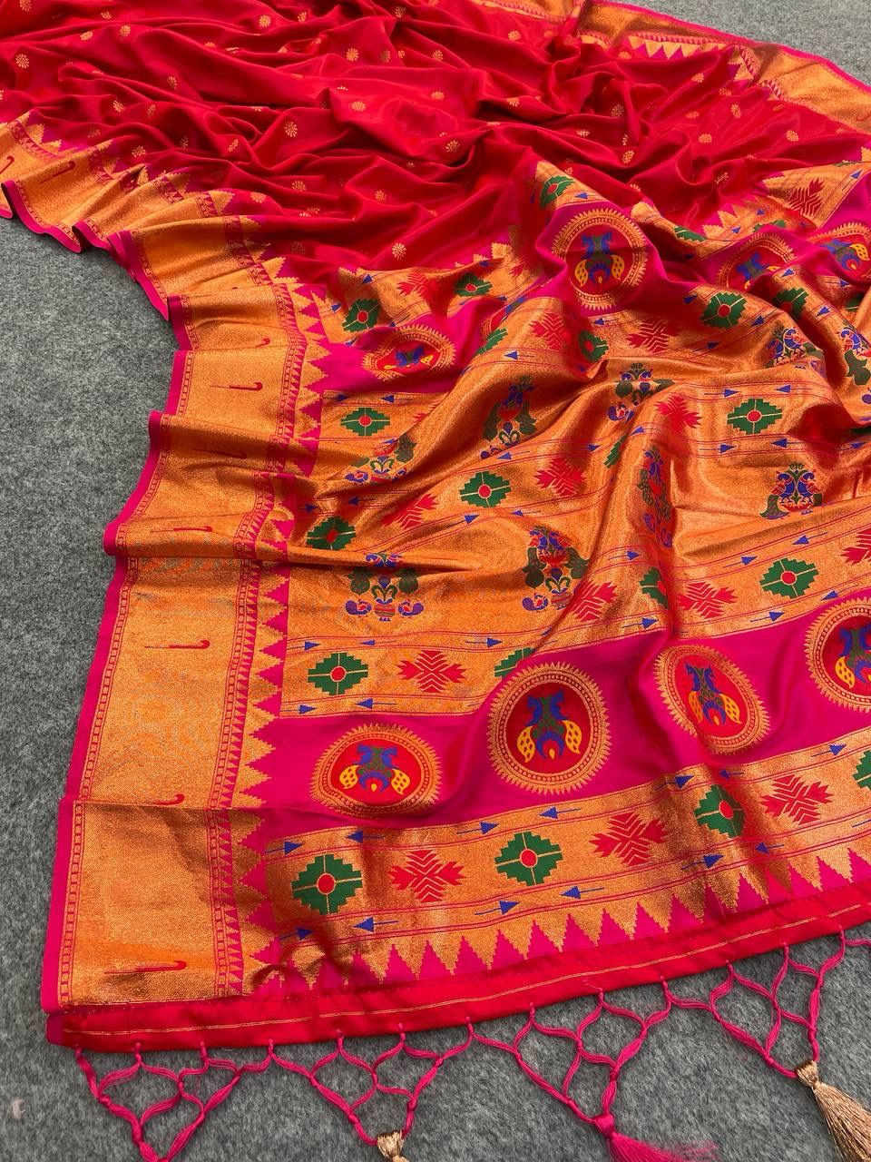 Aaru Pink Banarasi Satin Silk Saree