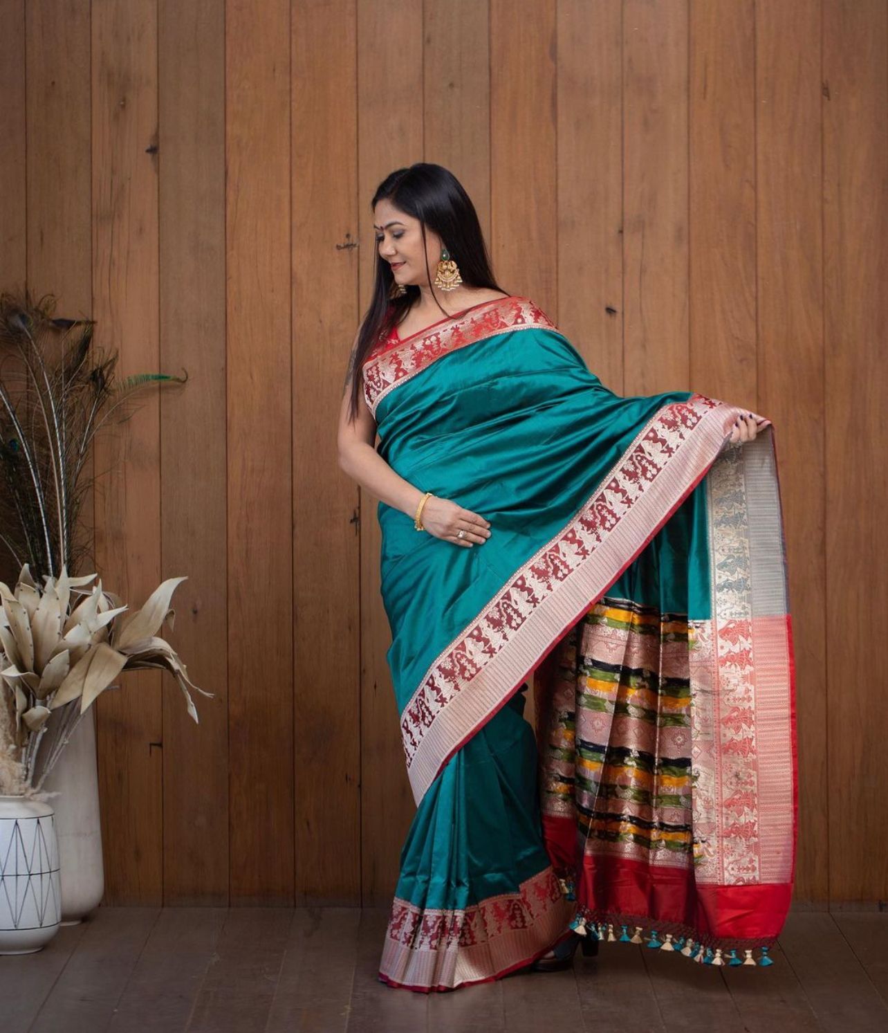 Heena RamaGreen Banarasi Saree