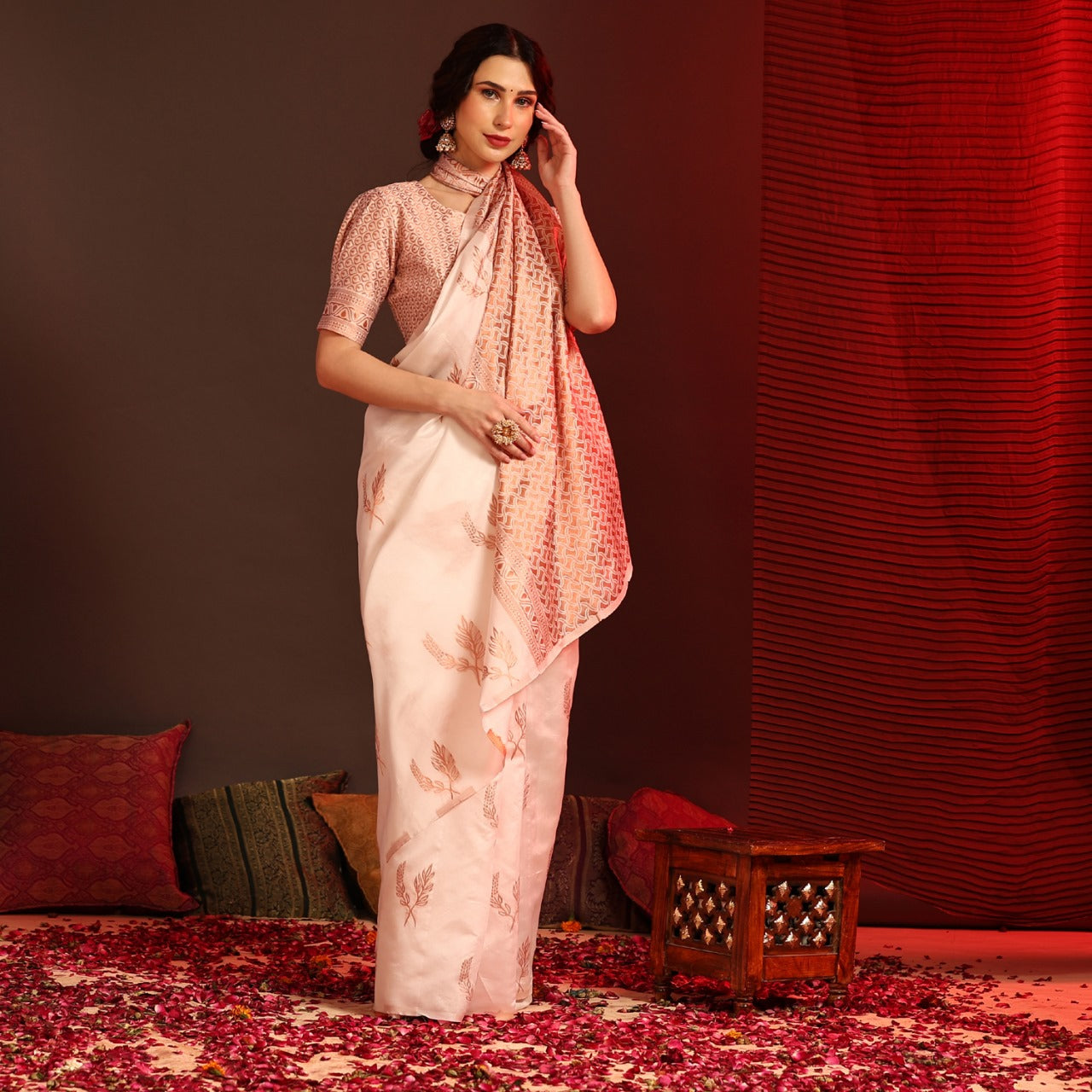 Jeel OffWhite Soft Silk Saree