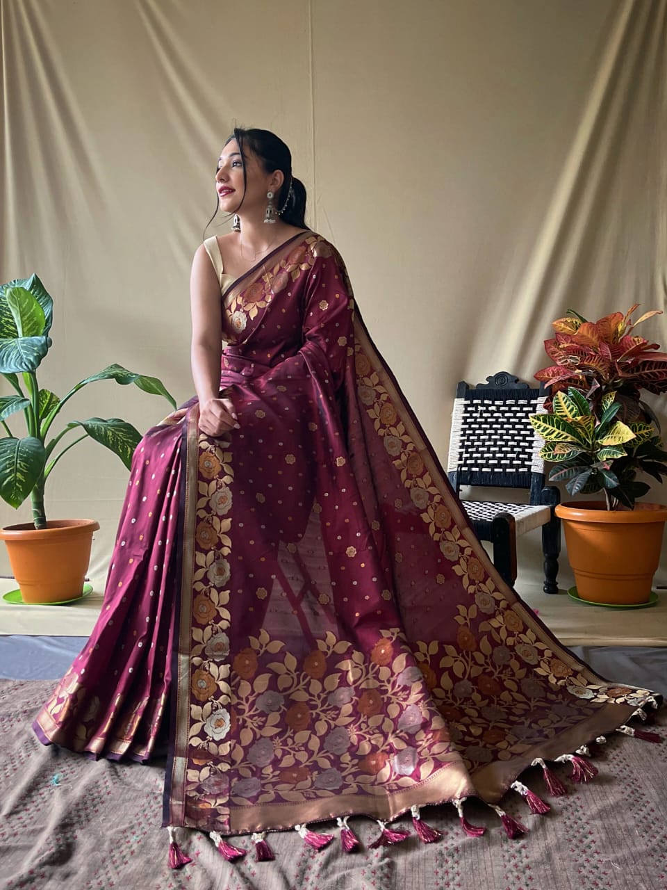 Aarti Maroon Banarasi Saree