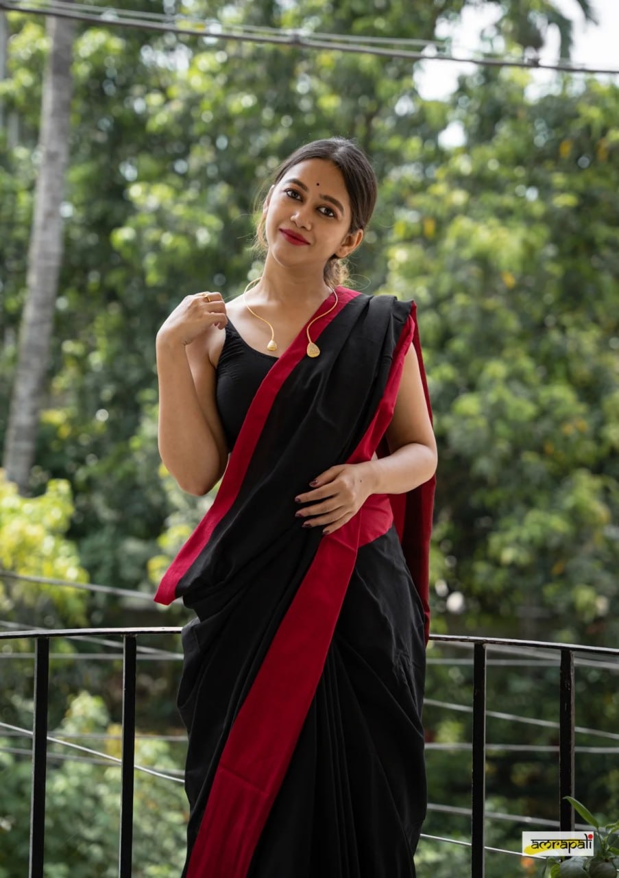 Charulata Black &amp; Red Cotton Border Saree