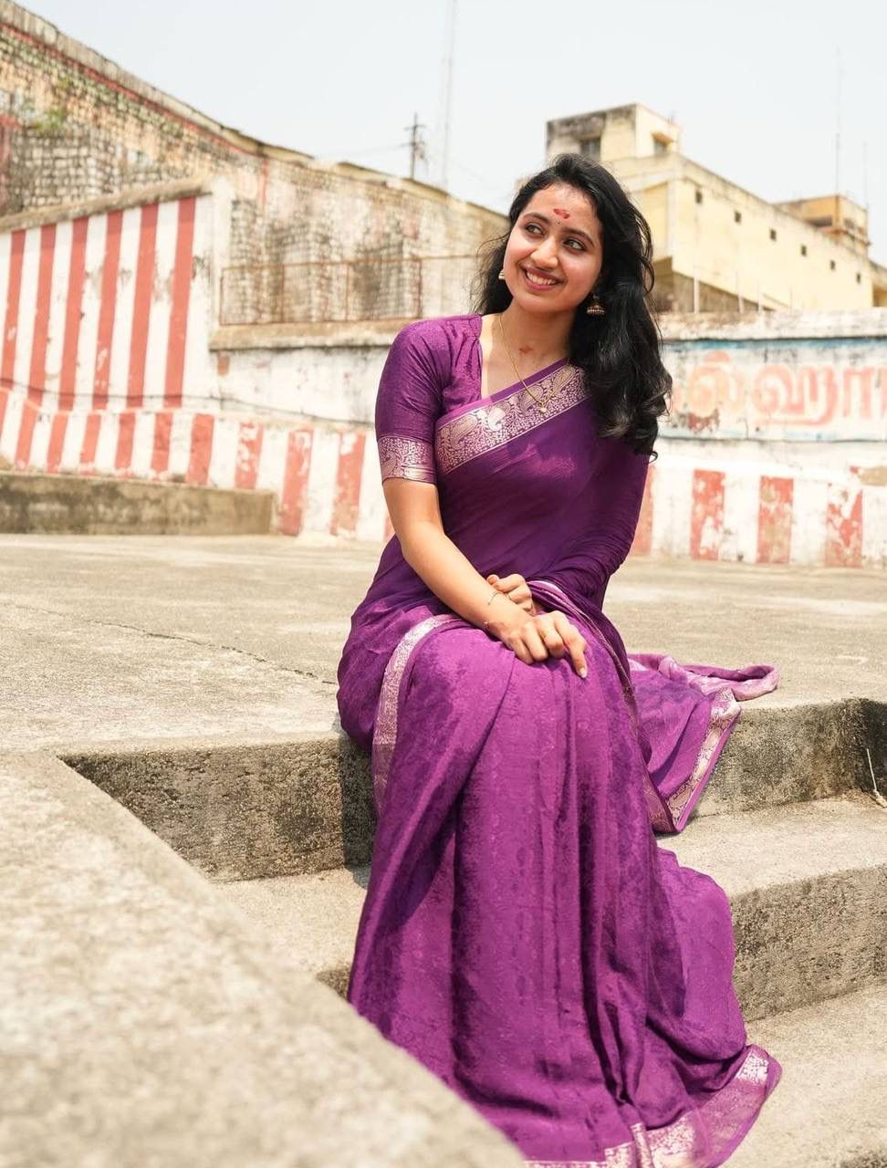 Aaliyah Purple Soft Silk Saree with Light Golden Jacquard Border &amp; Unstitched Blouse Piece