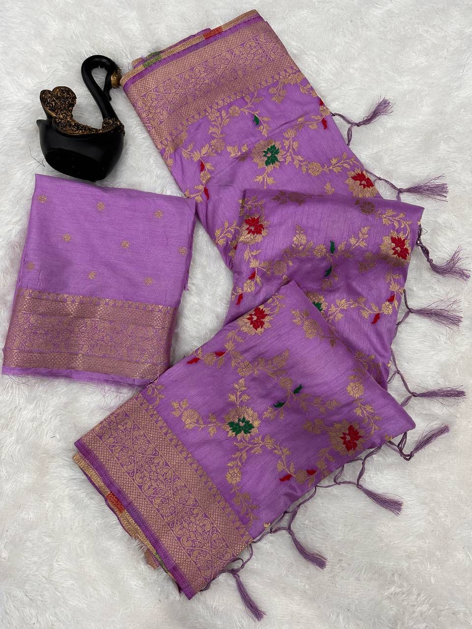 Abigail Lavender Soft Silk Floral Saree with Golden Jacquard Border &amp; Unstitched Blouse Piece