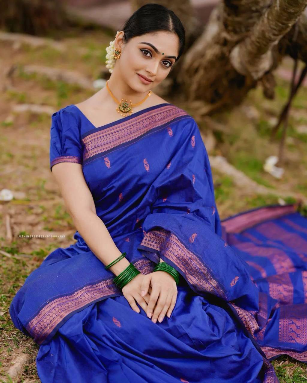 Majestic Royal Blue Banarasi Silk Saree with Rich Jacquard Design-BHAVNA