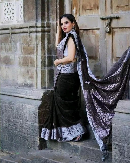 Riddhi Black Soft Banarasi Silk Saree With Abyys Blouse Piece