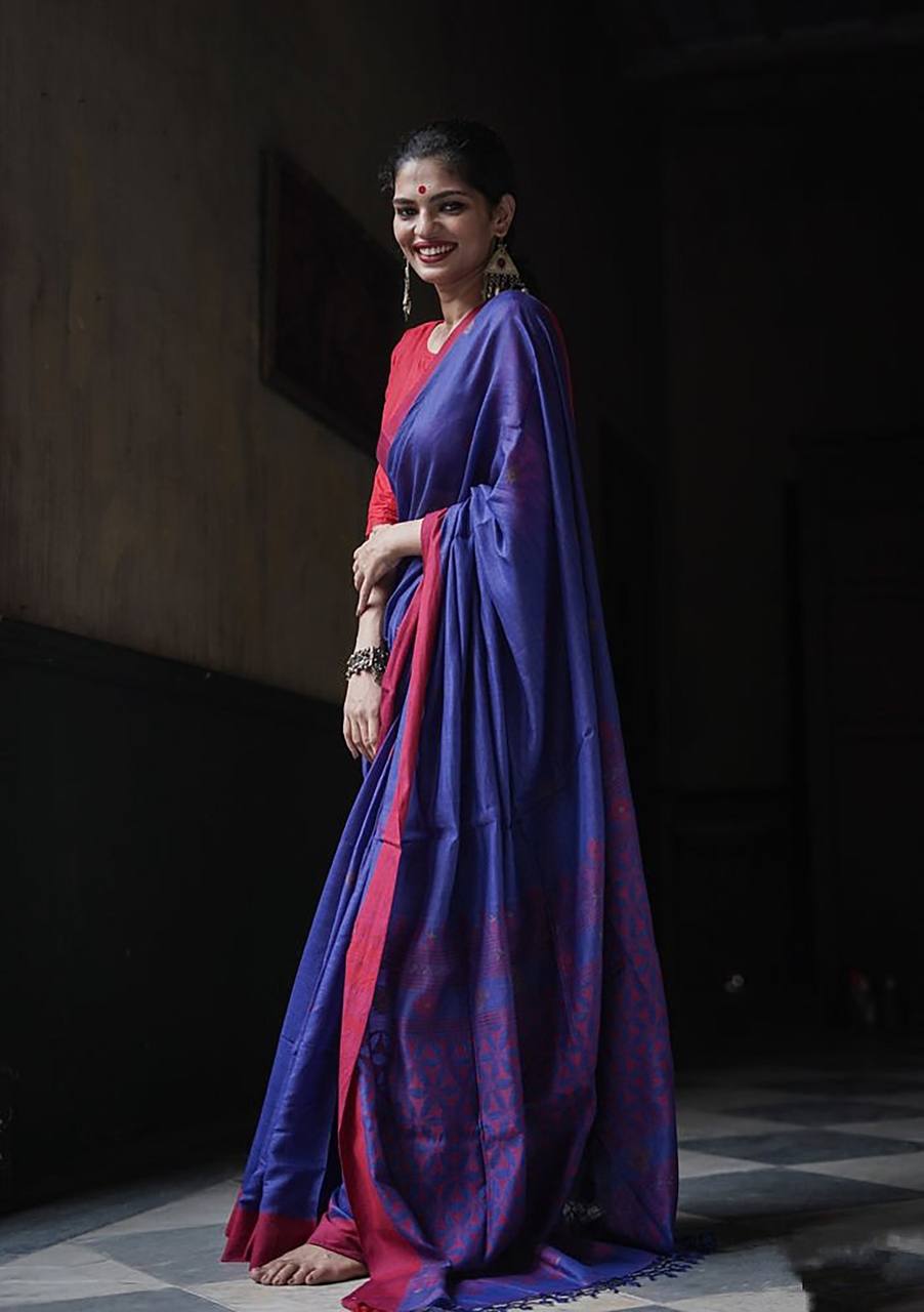 Vindhya Blue red Border Soft Linen Slub Saree With AttractiveBlouse