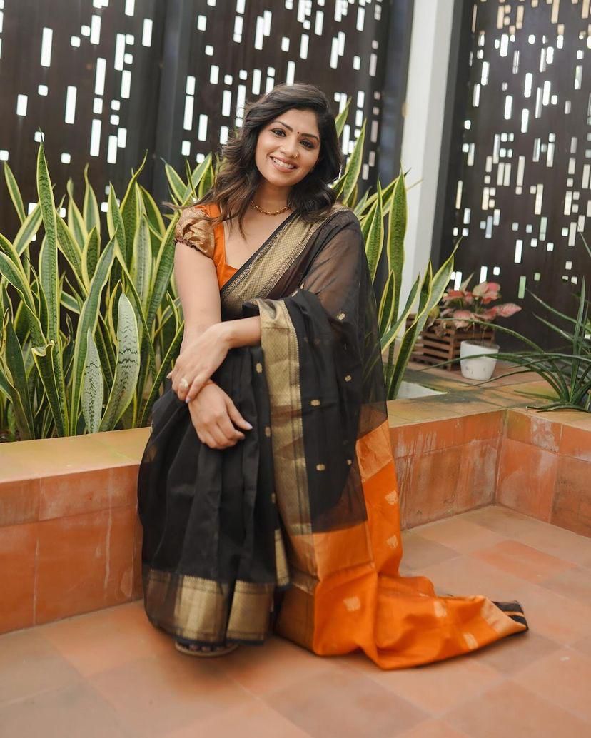 Ethnic Black-Orange Pure Cotton Silk Cotton (Handloom)