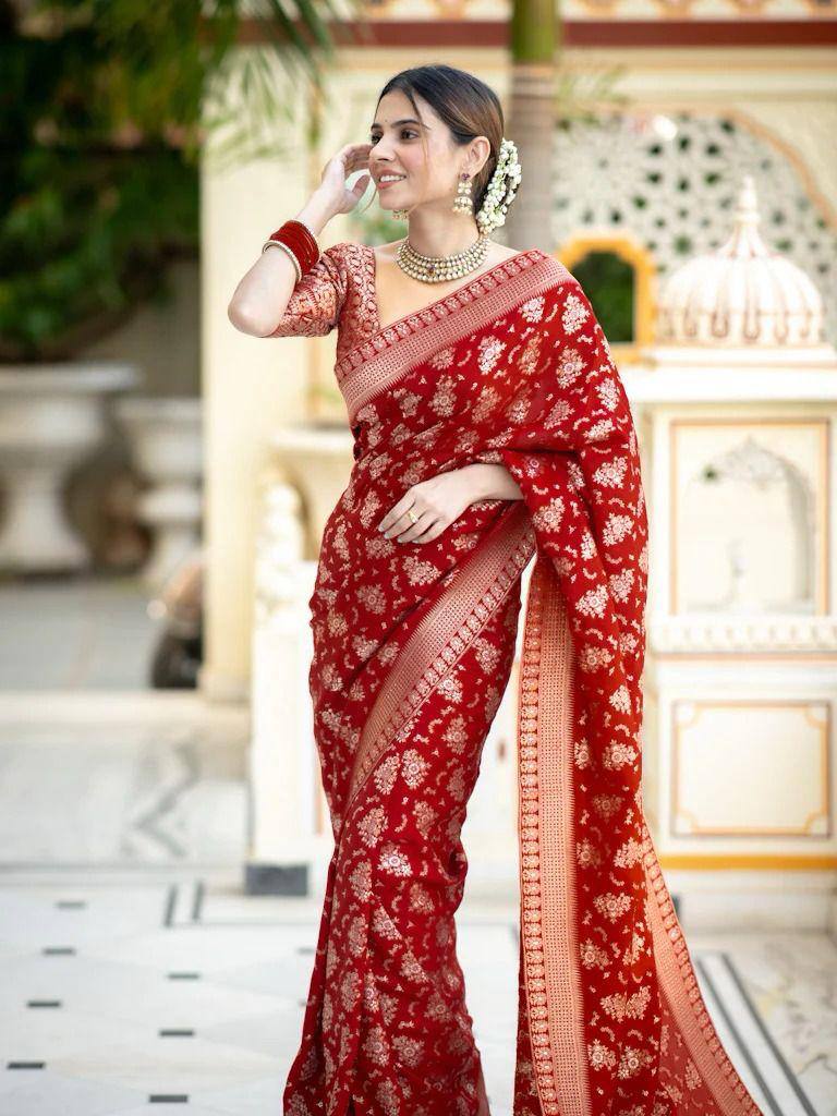 Jamsa Red Banarasi Silk Saree With Attractive Blouse Piece