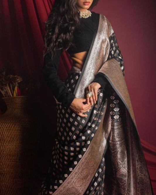 Himsa Black Banarasi Silk Saree WIth Beautiful Blouse Piece