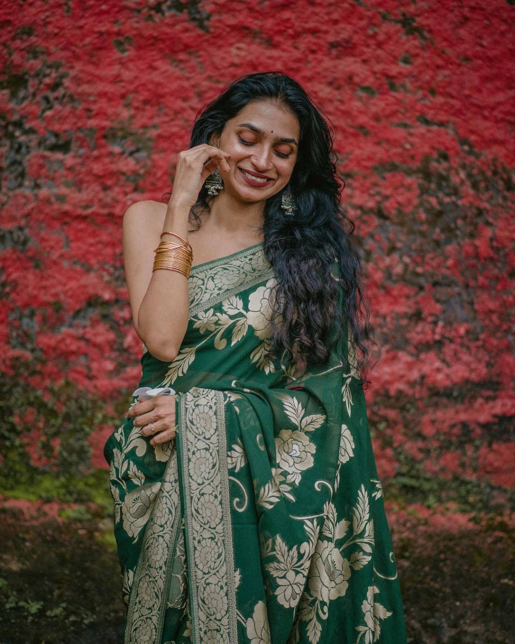 Knyaa's Belizzi Green Banarasi SIlk Saree With Nouveau Attached Blouse