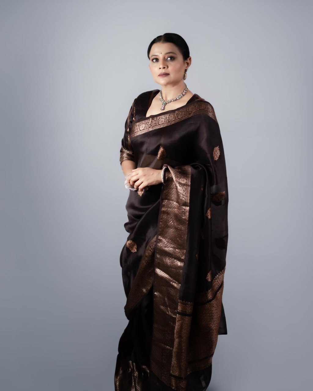 Ibarshani Coffee Soft Silk Saree With Attractive Blouse Piece Attached