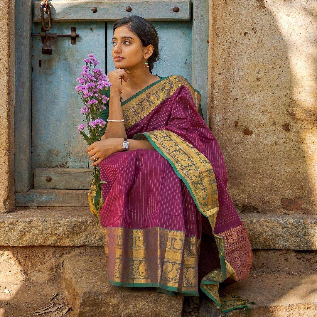 Vinjyaa RaniPink Banarasi Silk Saree WIth Fabulouse Blouse Piece