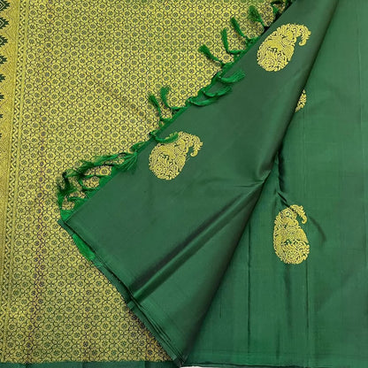 Renuka – Emerald Green Banarasi Soft Silk Saree with Royal Paisley Zari &amp; Grand Pallu