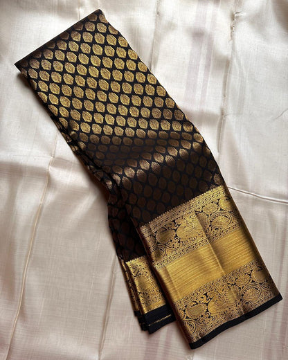 Shruti – Black Gold Banarasi Soft Silk Saree with Antique Zari Butti &amp; Royal Border