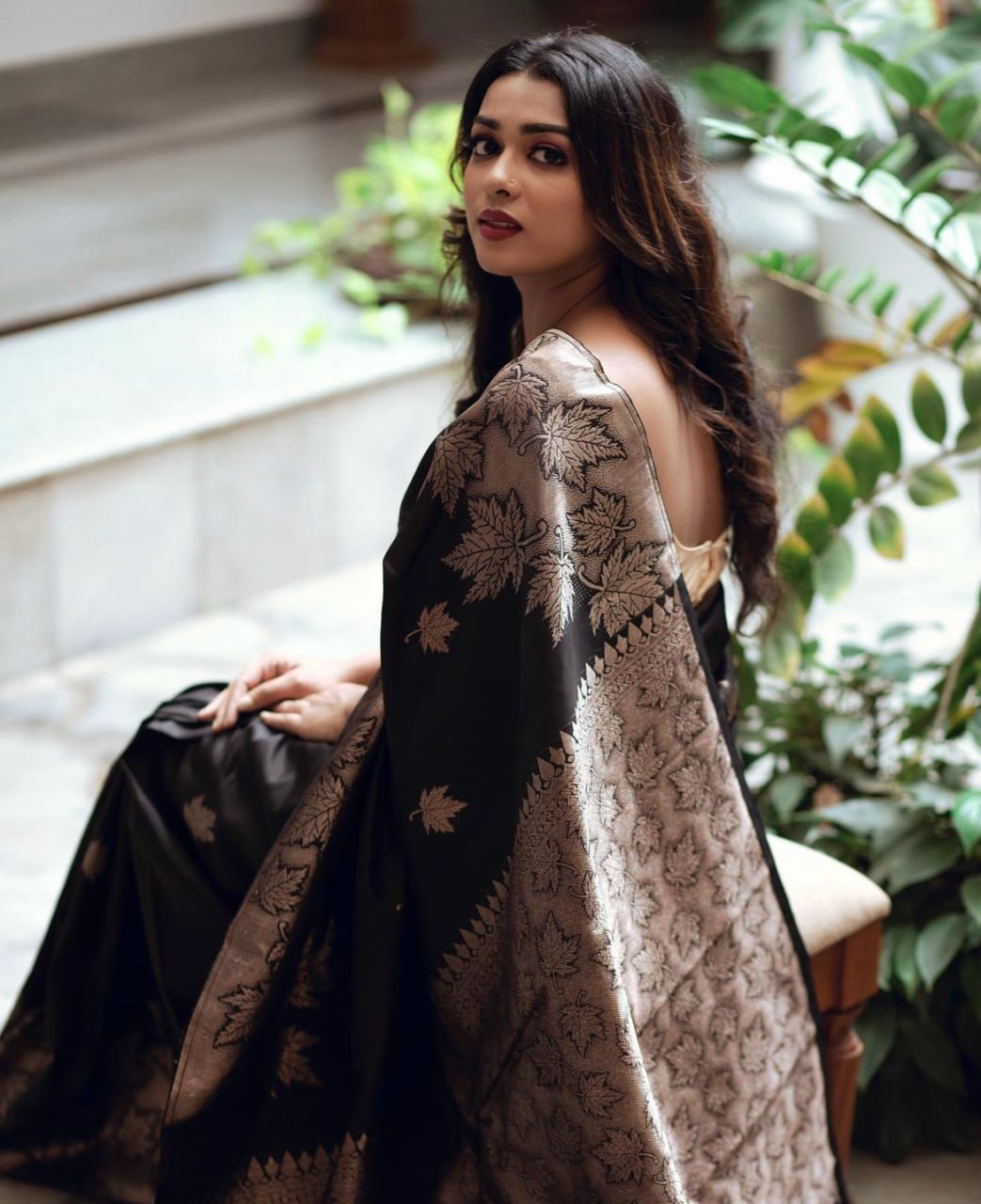 Black Night Silk Saree WIth Fabulouse Blouse Piece