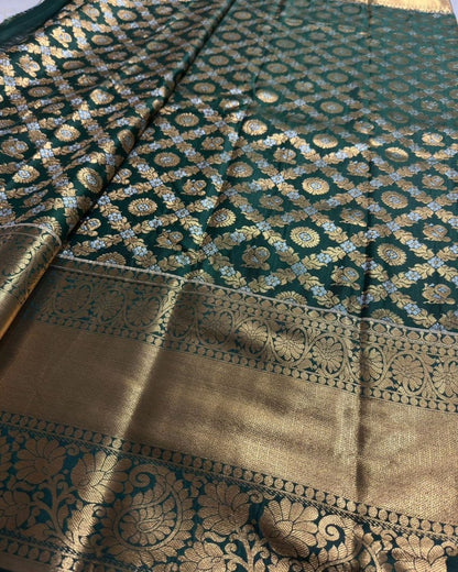 Emerald Green Banarasi Silk Saree With Elegant Blouse