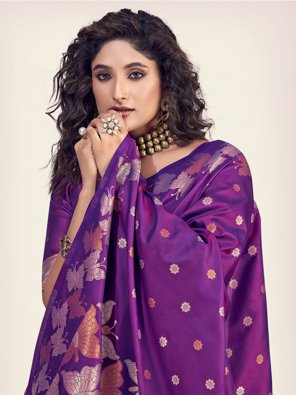 Nihika Deep Purple Banarasi Silk Saree WIth Fabulouse Blouse Piece