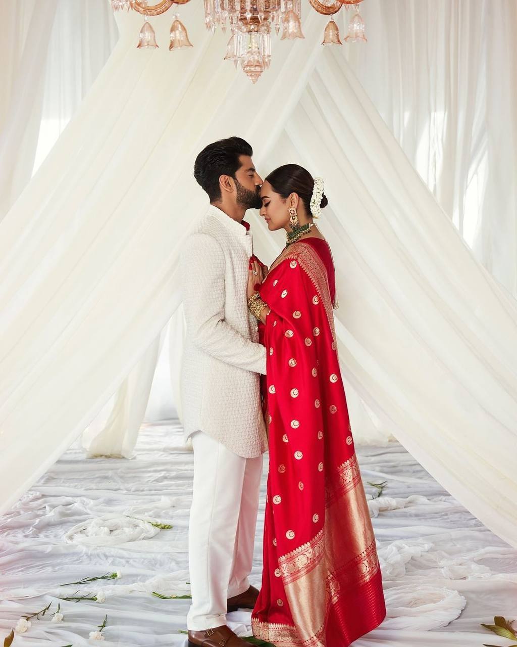 Sonakshi Crimson Red Banarasi Silk Saree WIth Fabulouse Blouse Piece