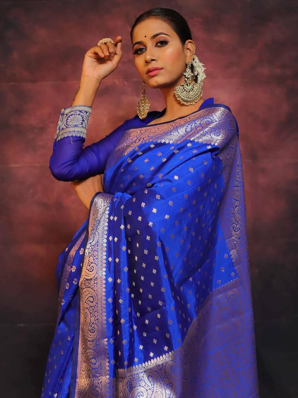 Majestic Blue Splendo Banarasi Silk Saree WIth Fabulouse Blouse Piece