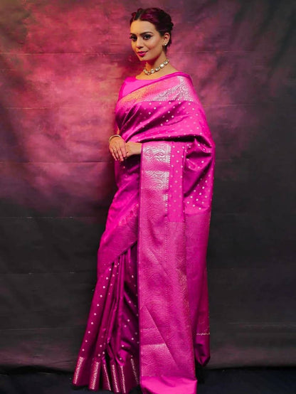 Majestic Pink Splendo Banarasi Silk Saree WIth Fabulouse Blouse Piece