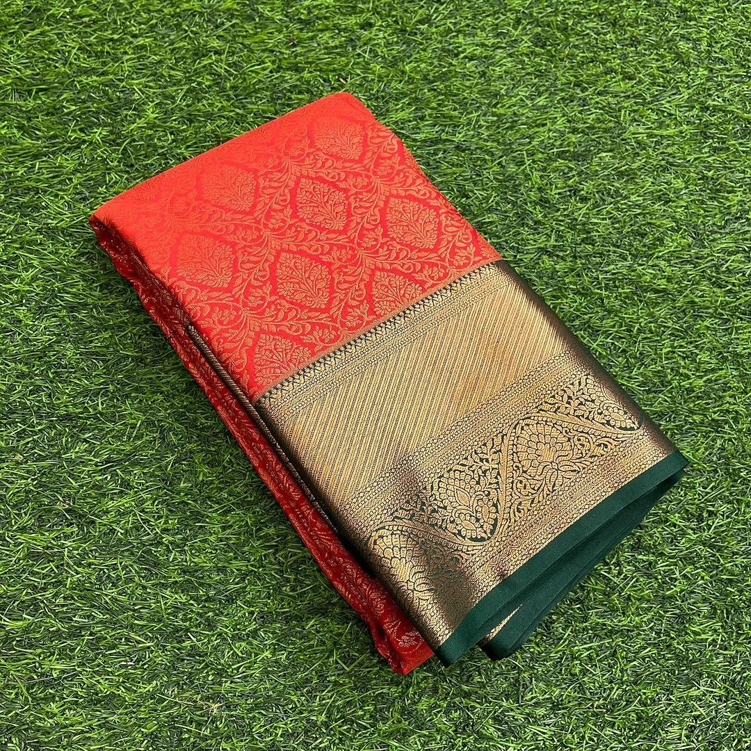 Heer Red Banarasi Silk Saree