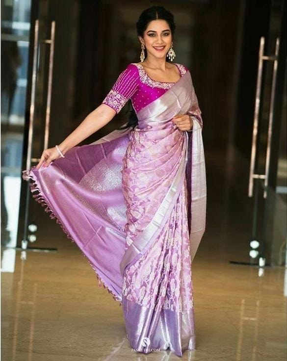 Lavender Dream Banarasi Silk Saree With Fabulous Blouse Piece