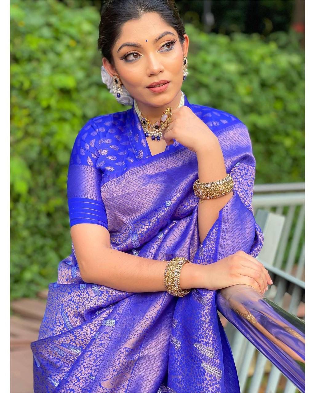 Piya Blue Banarasi Silk Saree With Fabulous Blouse Piece