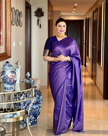 Uma Purple Banarasi Silk Saree WIth Fabulouse Blouse Piece