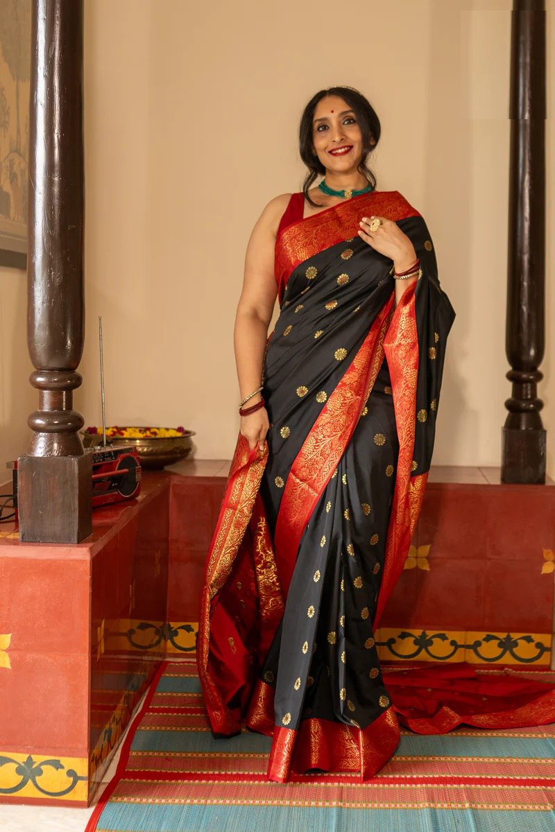 Rosey Black Banarasi Silk Saree With Fabulous Blouse Piece