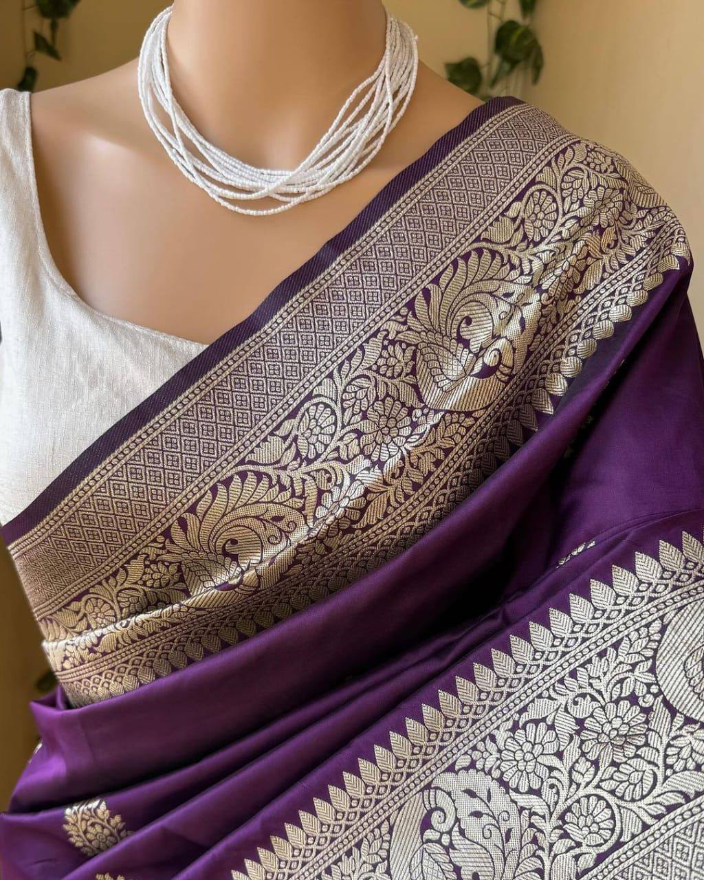 Ruby Purple Radiance Banarasi Silk Saree WIth Fabulouse Blouse Piece