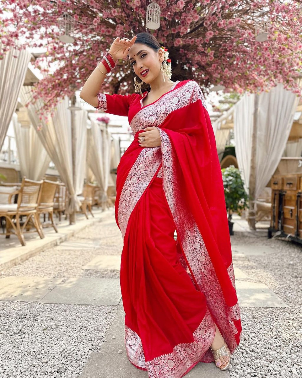 Scarlet Grace Banarasi Silk Saree WIth Fabulouse Blouse Piece