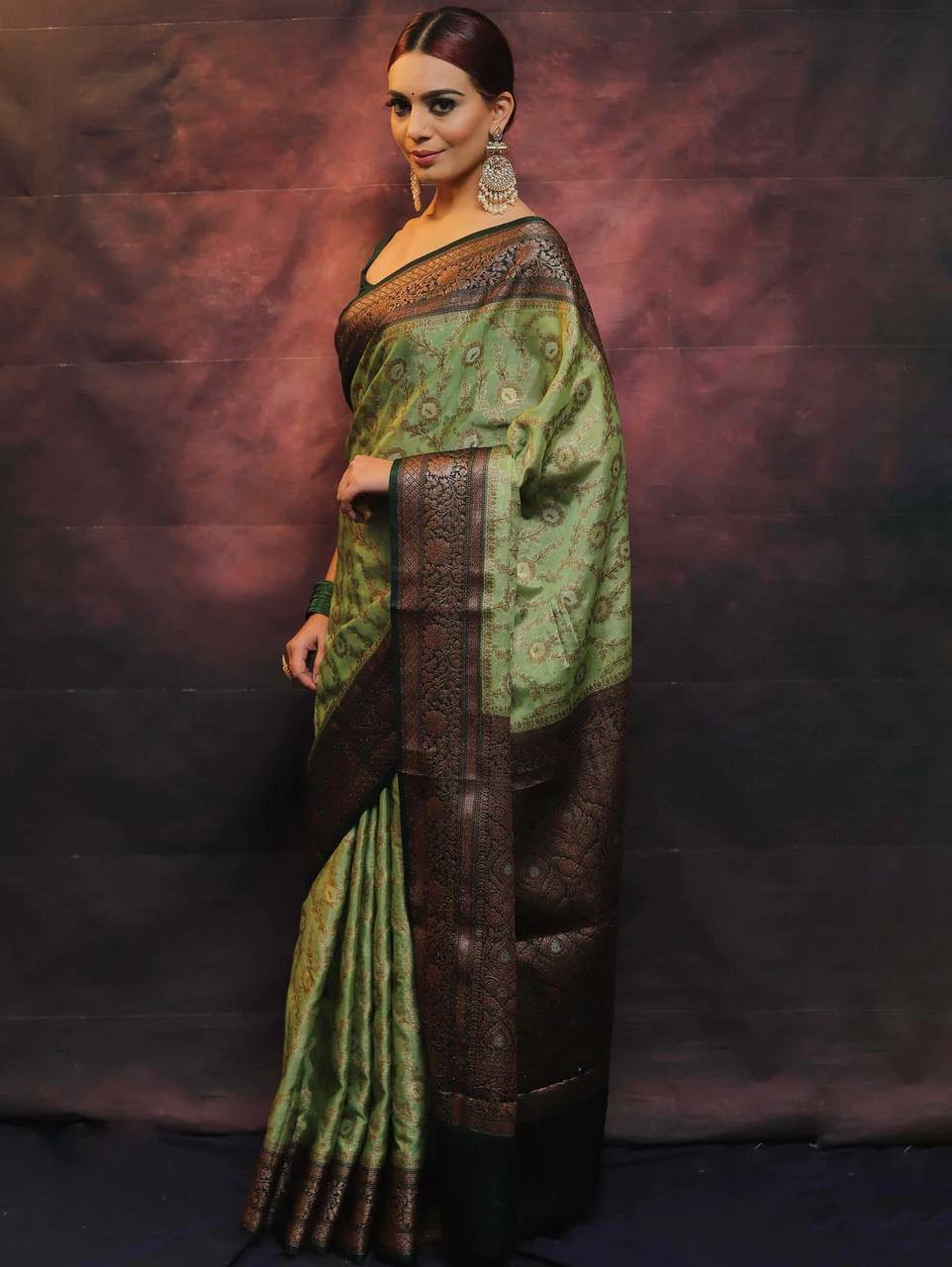 Sage Elegance Green Banarasi Silk Saree WIth Fabulouse Blouse Piece