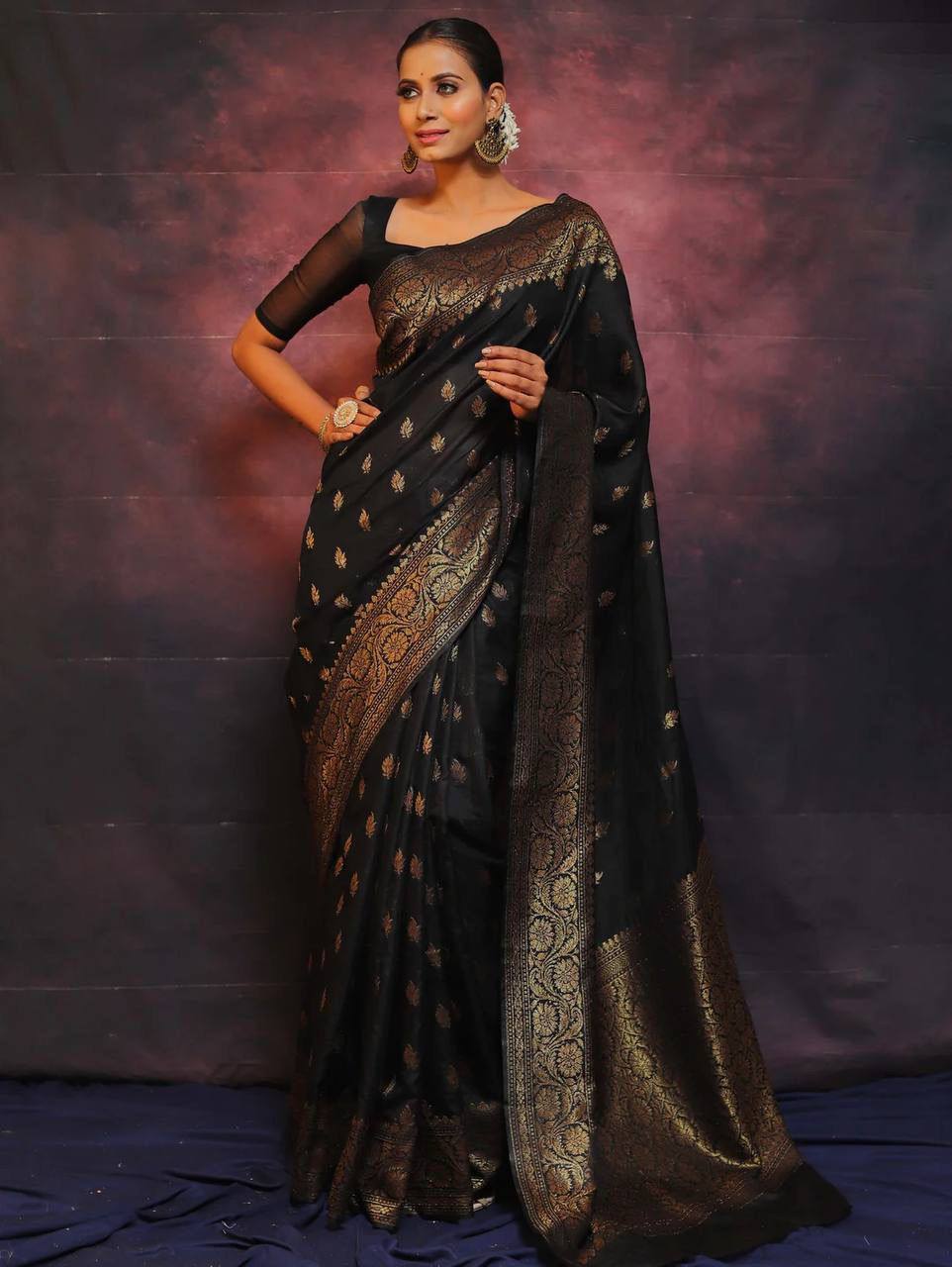 Emerald Grace Black Banarasi Silk Saree WIth Fabulouse Blouse Piece