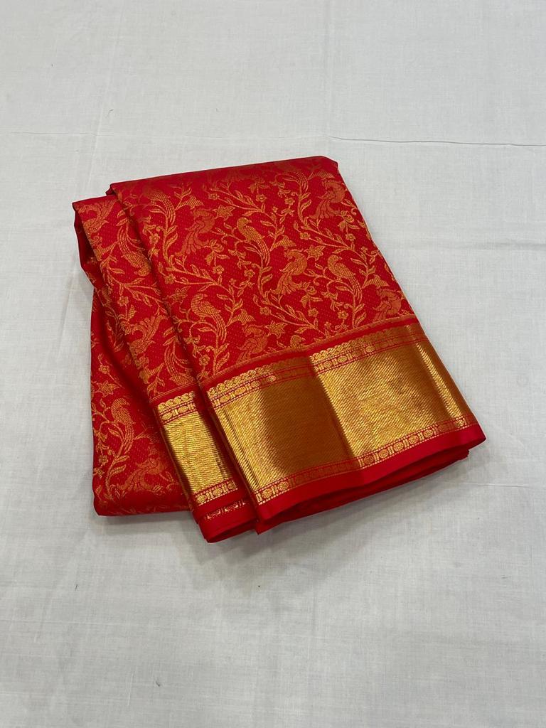 Crimson Pure Zari Red And Gold Royalty Banarasi Silk Saree WIth Fabulouse Blouse Piece