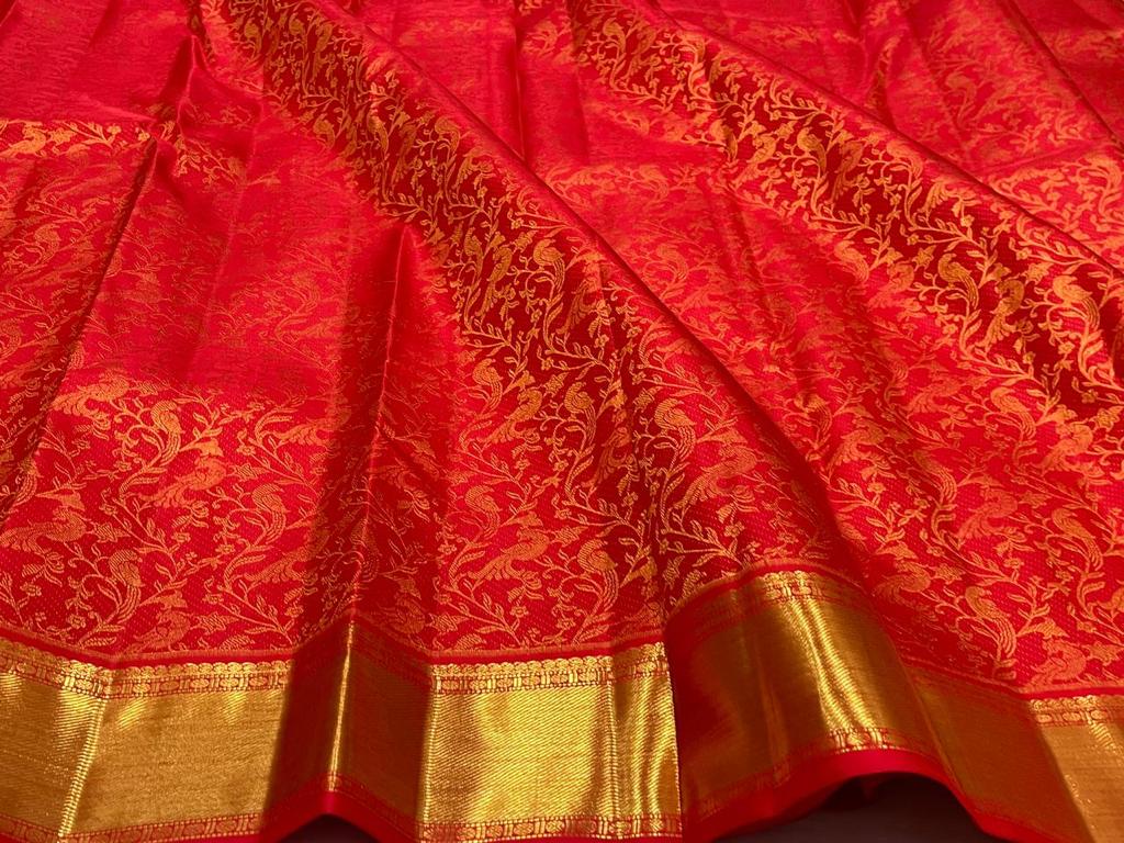 Crimson Pure Zari Red And Gold Royalty Banarasi Silk Saree WIth Fabulouse Blouse Piece